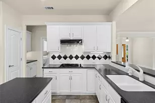 107 San Antonio Rd, Georgetown, TX 78633 - Photo 13