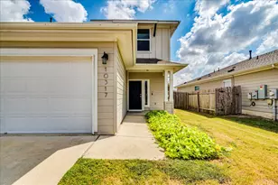 10317 Laurie Ln, Austin, TX 78747 - Photo 9