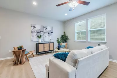 10317 Laurie Lane, Austin, TX 78747 - Photo 7