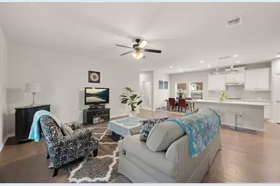8800 Slater Drive, Austin, TX 78747 - Photo 11