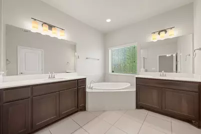 8800 Slater Drive, Austin, TX 78747 - Photo 21