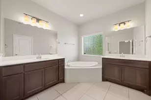 8800 Slater Dr, Austin, TX 78747 - Photo 21