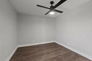 1220 W Anderson Ln., Austin, TX 78757 - Photo 9