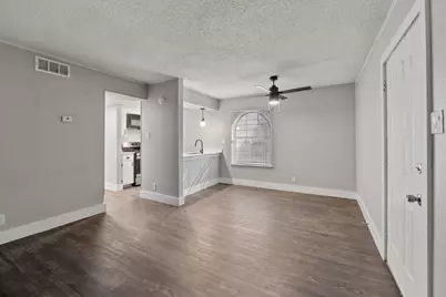 1220 W Anderson Lane #108, Austin, TX 78757 - Photo 5