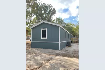 204 Overhill, Bastrop, TX 78602 - Photo 3