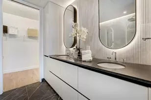 610 Davis St, Austin, TX 78701 - Photo 15