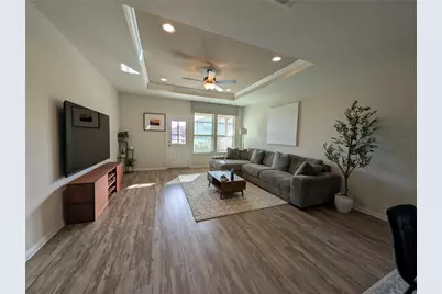 511 Hoot Owl Lane S, Leander, TX 78641 - Photo 11