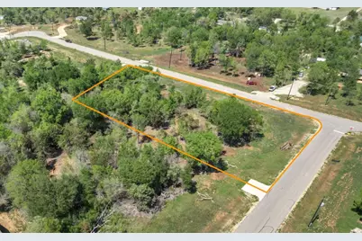 112 Empire Street, Elgin, TX 78621 - Photo 1