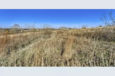 337 Comanche Circle, Hutto, TX 78634 - Photo 11