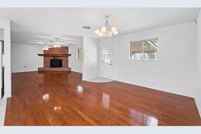 6201 Oakclaire Drive, Austin, TX 78735 - Photo 9