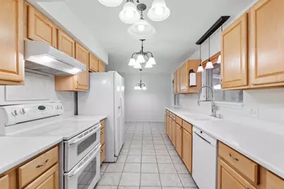 6201 Oakclaire Drive, Austin, TX 78735 - Photo 5