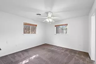 6201 Oakclaire Dr, Austin, TX 78735 - Photo 17