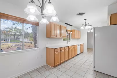 6201 Oakclaire Drive, Austin, TX 78735 - Photo 9