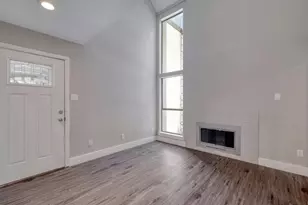 935 La Posada Dr, Austin, TX 78752 - Photo 3