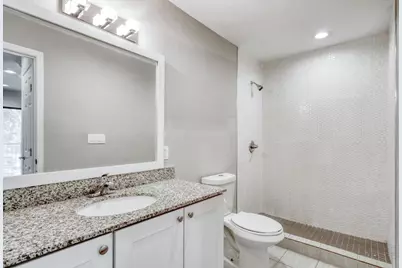 935 La Posada Drive #212, Austin, TX 78752 - Photo 13