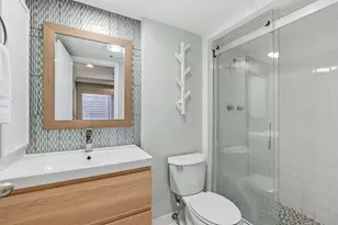 112 World of Tennis Sq, Lakeway, TX 78738 - Photo 17