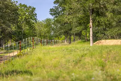 4082 Old Colony Line Road, Lockhart, TX 78644 - Photo 25