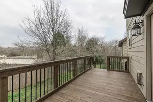 2001 Faro Dr, Austin, TX 78741 - Photo 29