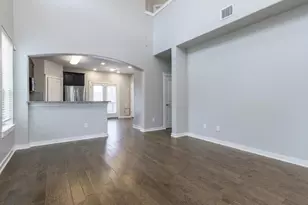 2001 Faro Dr, Austin, TX 78741 - Photo 3