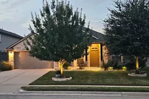 513 Buttermilk Ln, Leander, TX 78641 - Photo 3