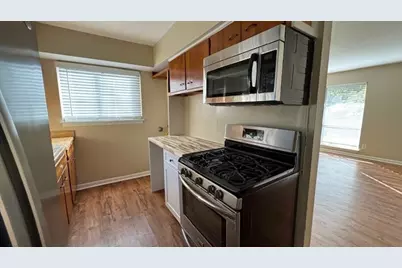 4614 Raintree Boulevard, Austin, TX 78745 - Photo 11