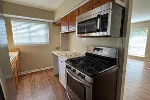 4614 Raintree Blvd, Austin, TX 78745 - Photo 11