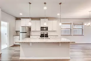425 Arrowhead Vine St, Leander, TX 78641 - Photo 9