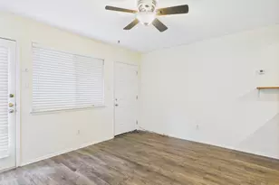 1106 22nd St, Austin, TX 78705 - Photo 3