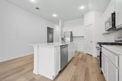 222 Spirit Street, Elgin, TX 78621 - Photo 9