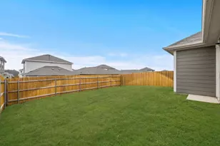 222 Spirit St, Elgin, TX 78621 - Photo 25