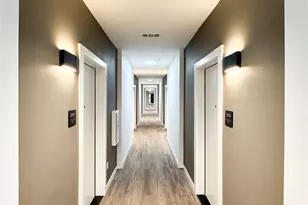 49 Navasota St, Austin, TX 78702 - Photo 11