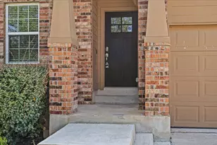 13513 Kearns Dr, Pflugerville, TX 78660 - Photo 17