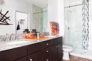 1900 Barton Springs Rd, Austin, TX 78704 - Photo 11