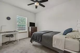 199 McDonald Ln W, Cedar Creek, TX 78612 - Photo 19