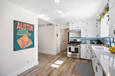 1317 Cloverleaf Drive, Austin, TX 78723 - Photo 11