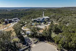 8209 Two Coves Dr, Austin, TX 78730 - Photo 33