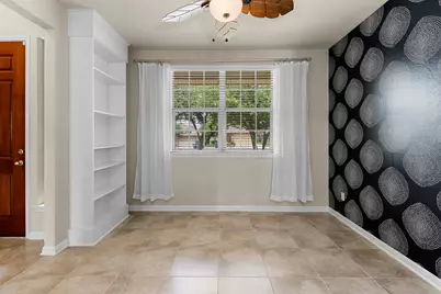 2813 Granite Hill Cove, Leander, TX 78641 - Photo 7
