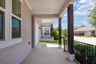 320 E Broade St, Leander, TX 78641 - Photo 5