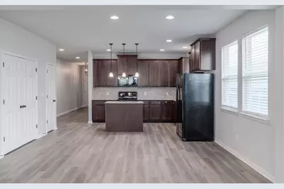 320 E Broade Street, Leander, TX 78641 - Photo 7