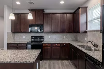 320 E Broade Street, Leander, TX 78641 - Photo 11