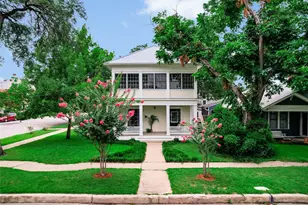 200 W 40th St, Austin, TX 78751 - Photo 27