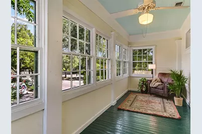 200 W 40th Street, Austin, TX 78751 - Photo 21
