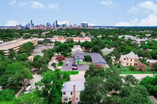 200 W 40th St, Austin, TX 78751 - Photo 9
