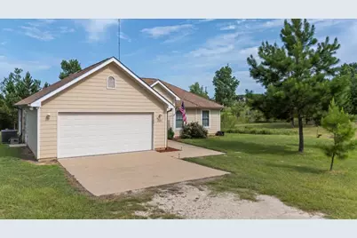 351 Cardinal Drive, Paige, TX 78659 - Photo 3