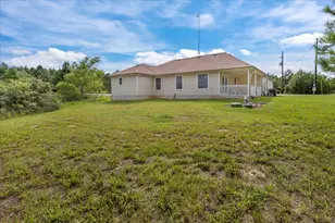 351 Cardinal Dr, Paige, TX 78659 - Photo 29