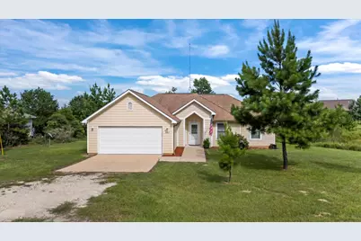 351 Cardinal Drive, Paige, TX 78659 - Photo 3