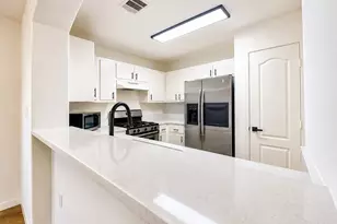 5201 Bogey Ct, Austin, TX 78744 - Photo 3