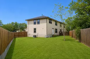 5201 Bogey Ct, Austin, TX 78744 - Photo 17