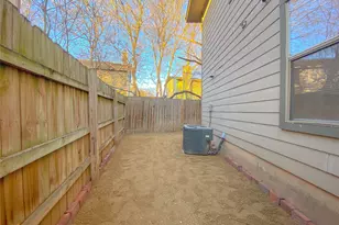 5201 Bogey Ct, Austin, TX 78744 - Photo 15