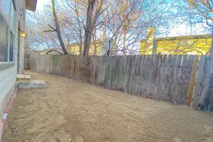 5201 Bogey Ct, Austin, TX 78744 - Photo 17